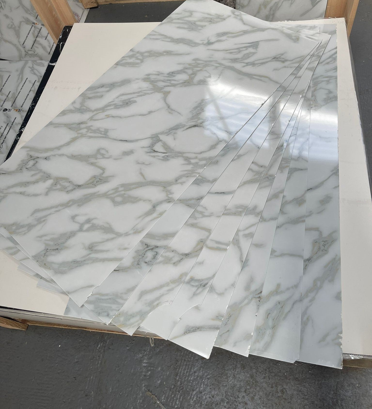 Outlet Black-White Marble Look Wallpanels (120x60cm)