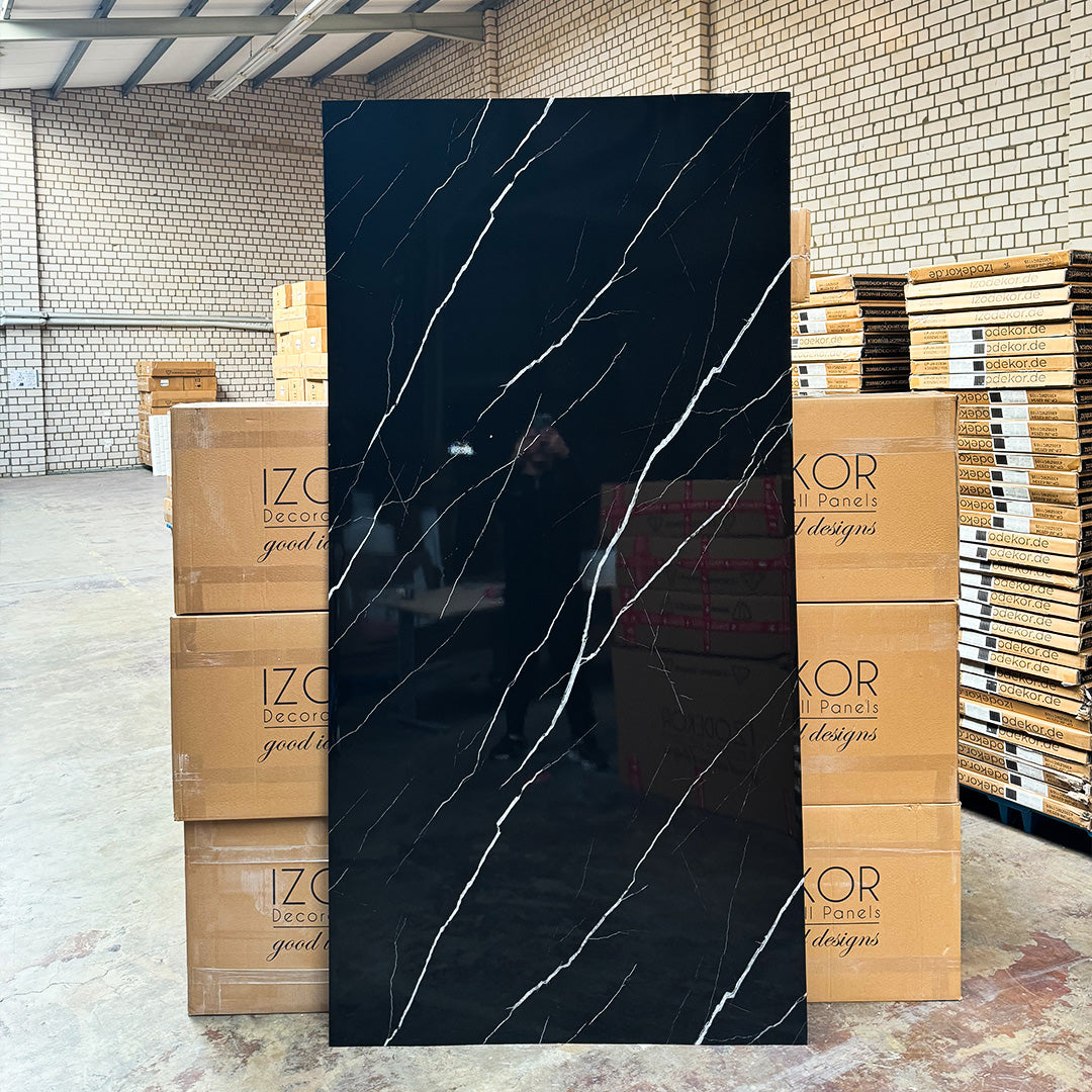 Black Lightning Marble Look Wallpanels